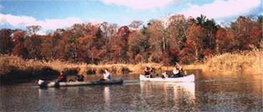  A group of students enjoy a field trip on the Nissequogue River.